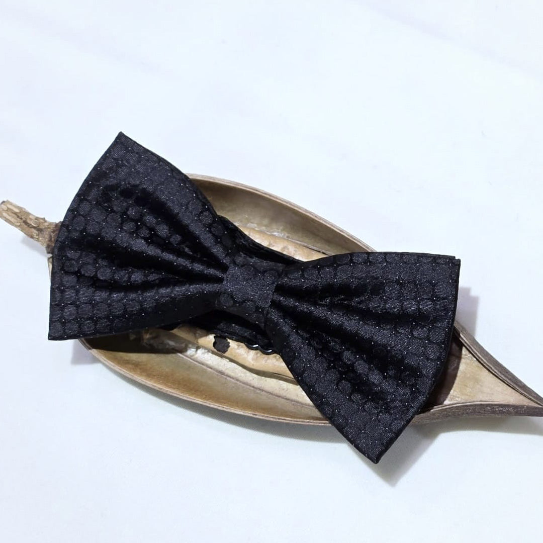Black Doted Bow Tie